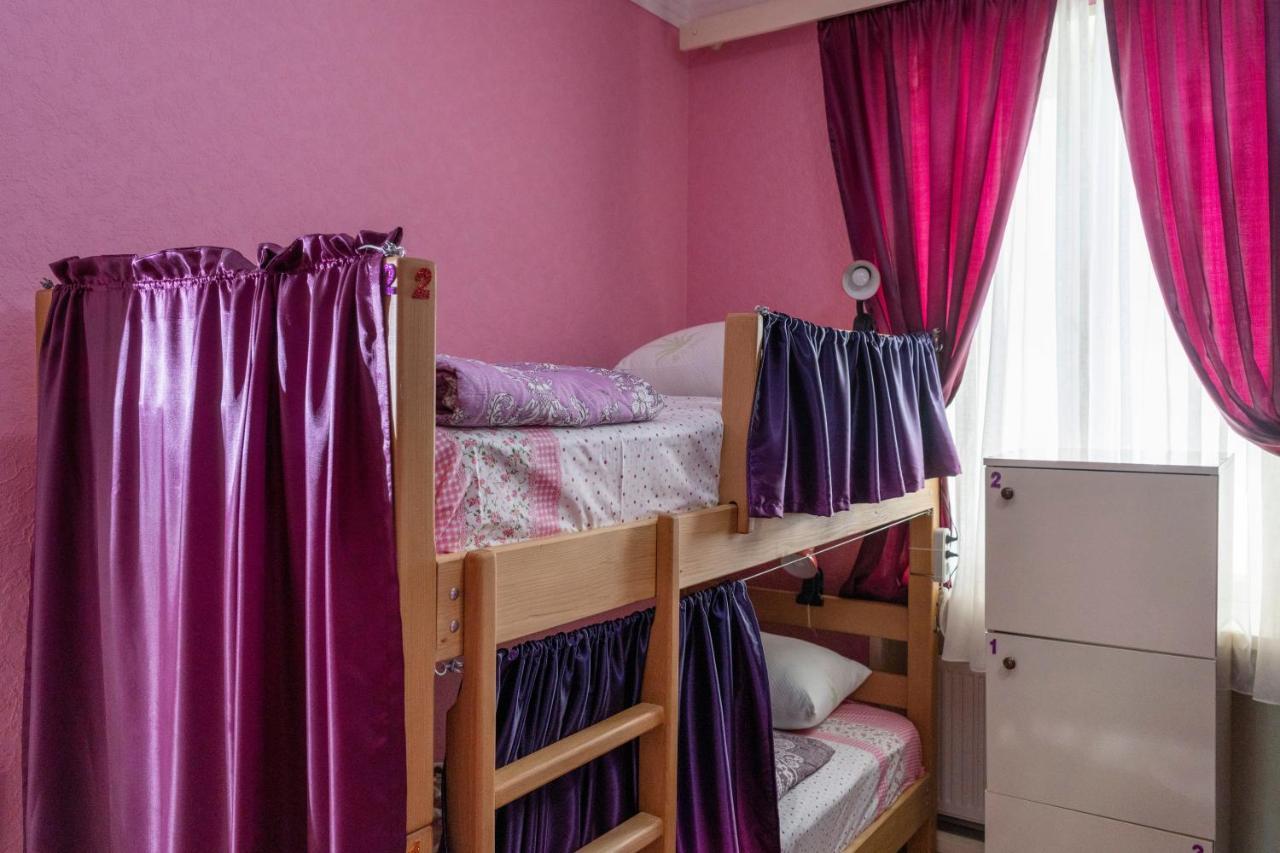 Elia Boutique Hostel & Apart-Hotel Тбилиси Екстериор снимка