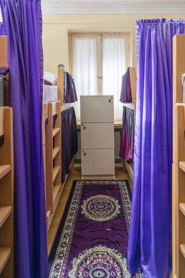 Elia Boutique Hostel & Apart-Hotel Тбилиси Екстериор снимка
