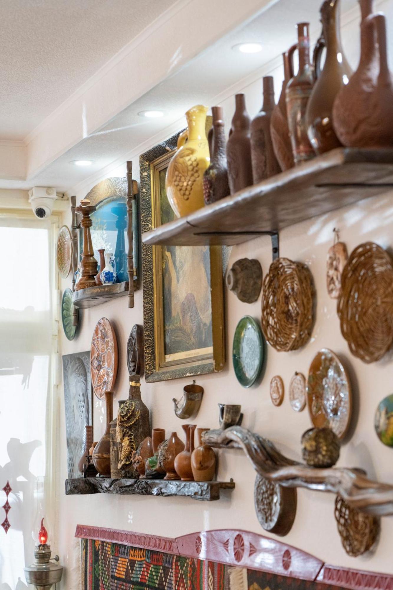 Elia Boutique Hostel & Apart-Hotel Тбилиси Екстериор снимка